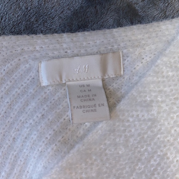 WHITE SHIRTS!! - Picture 7 of 7